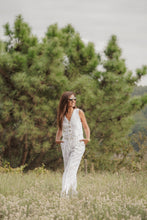 Load image into Gallery viewer, White Linen Pants