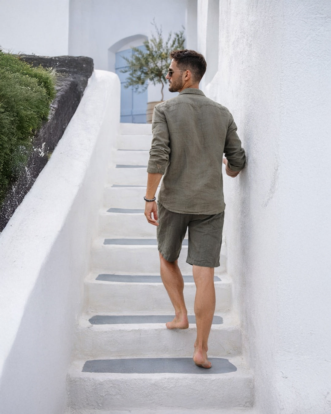 Linen Shorts — Khaki