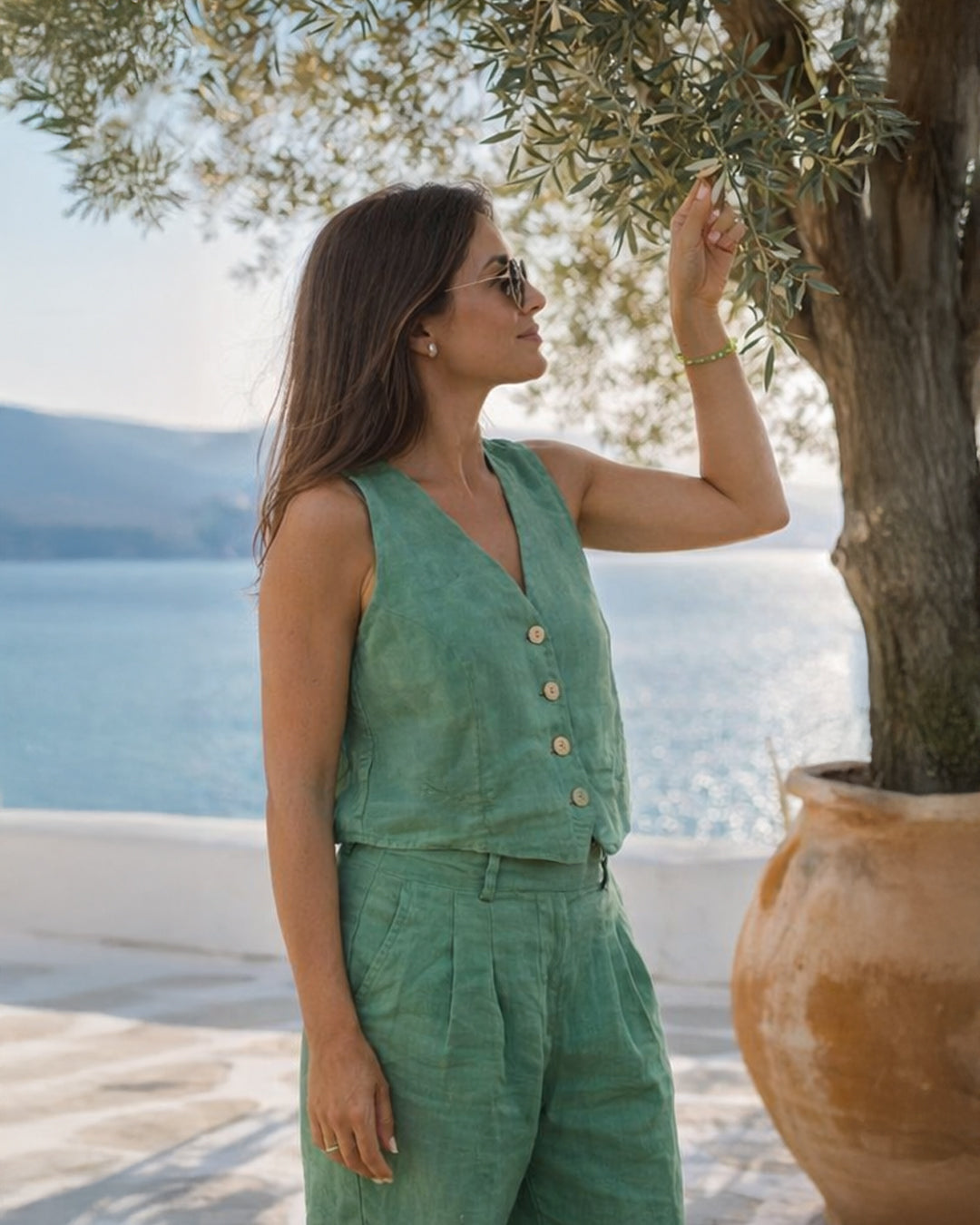 Linen Vest — Mint Green